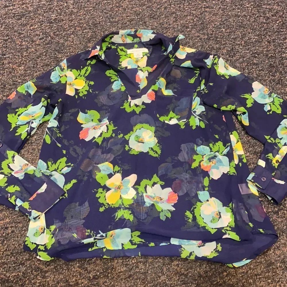 Liz Claiborne Floral Sheer Top sz. S